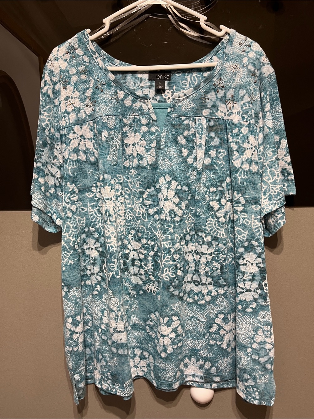 Erika Blue and White Floral Tunic Top